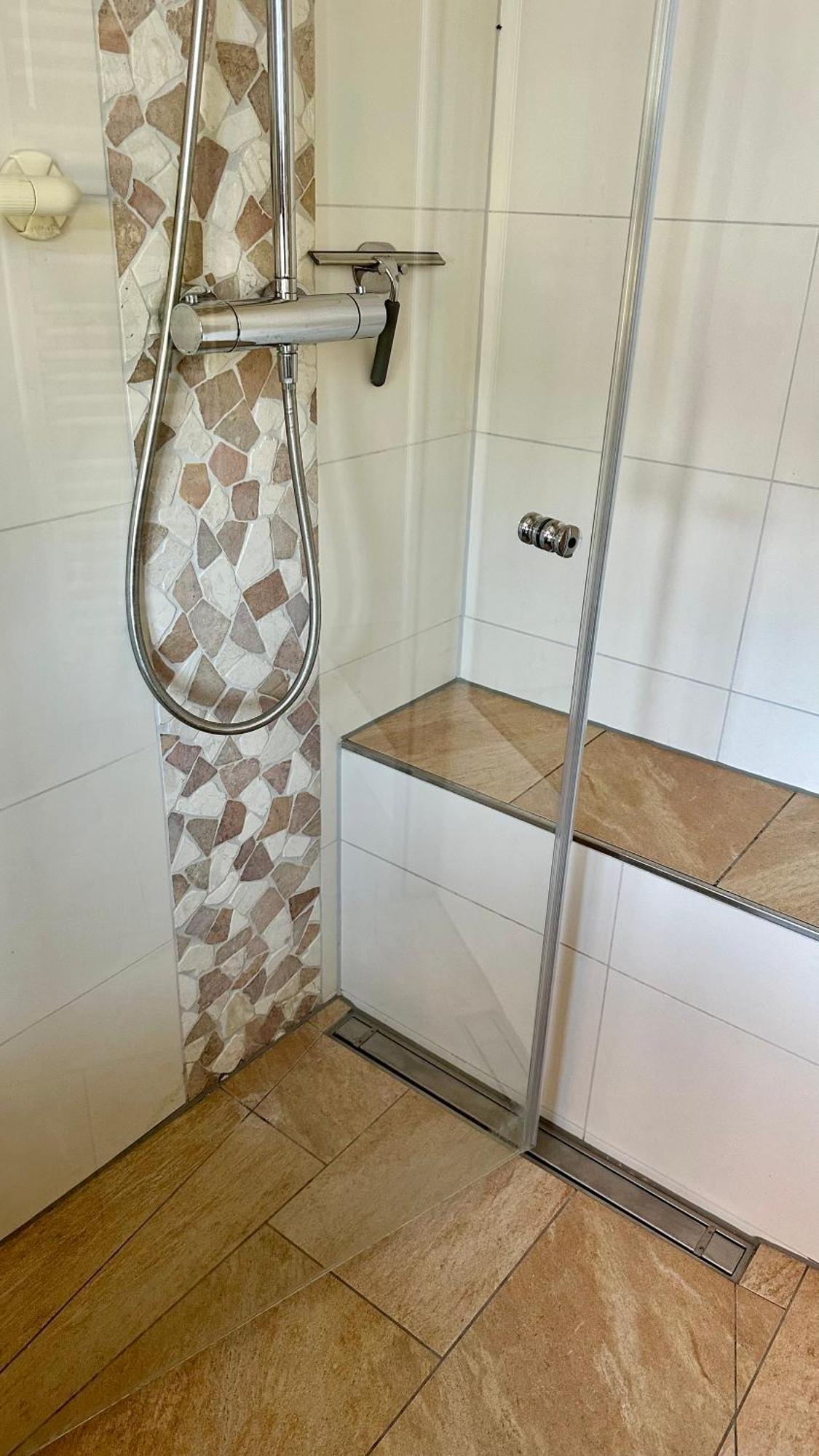 Traveller Awards 2025 - Nordeifel Fw 75 M2 Mit 50 M2 Terasse- Thermen-Badewelt, Phanasialand, Koeln, Bonn, Eifelwanderung Oder Nur Mal So Zum Entspannen Euskirchen Exterior foto